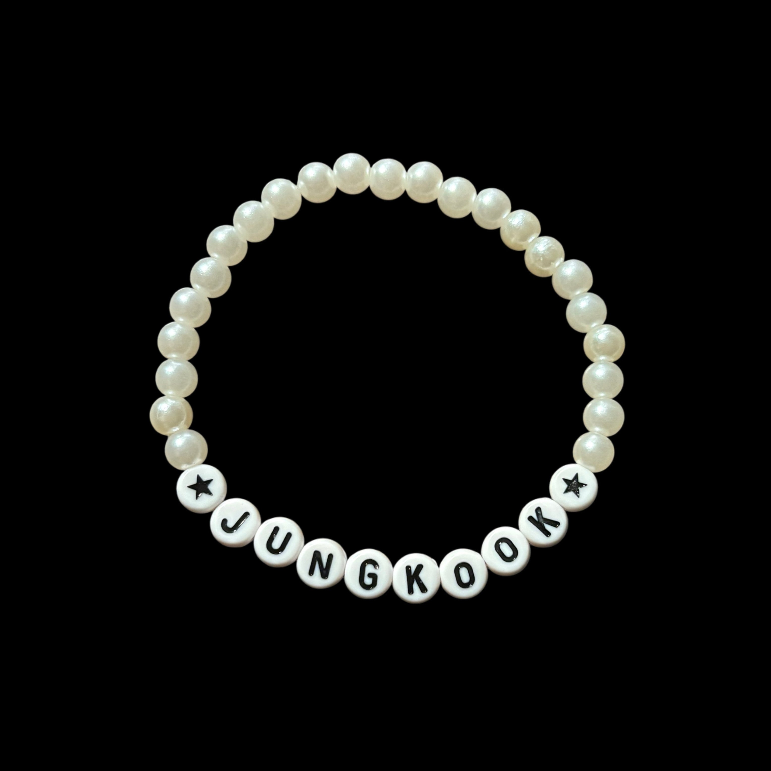 Jungkook - Faux Pearl Bracelet