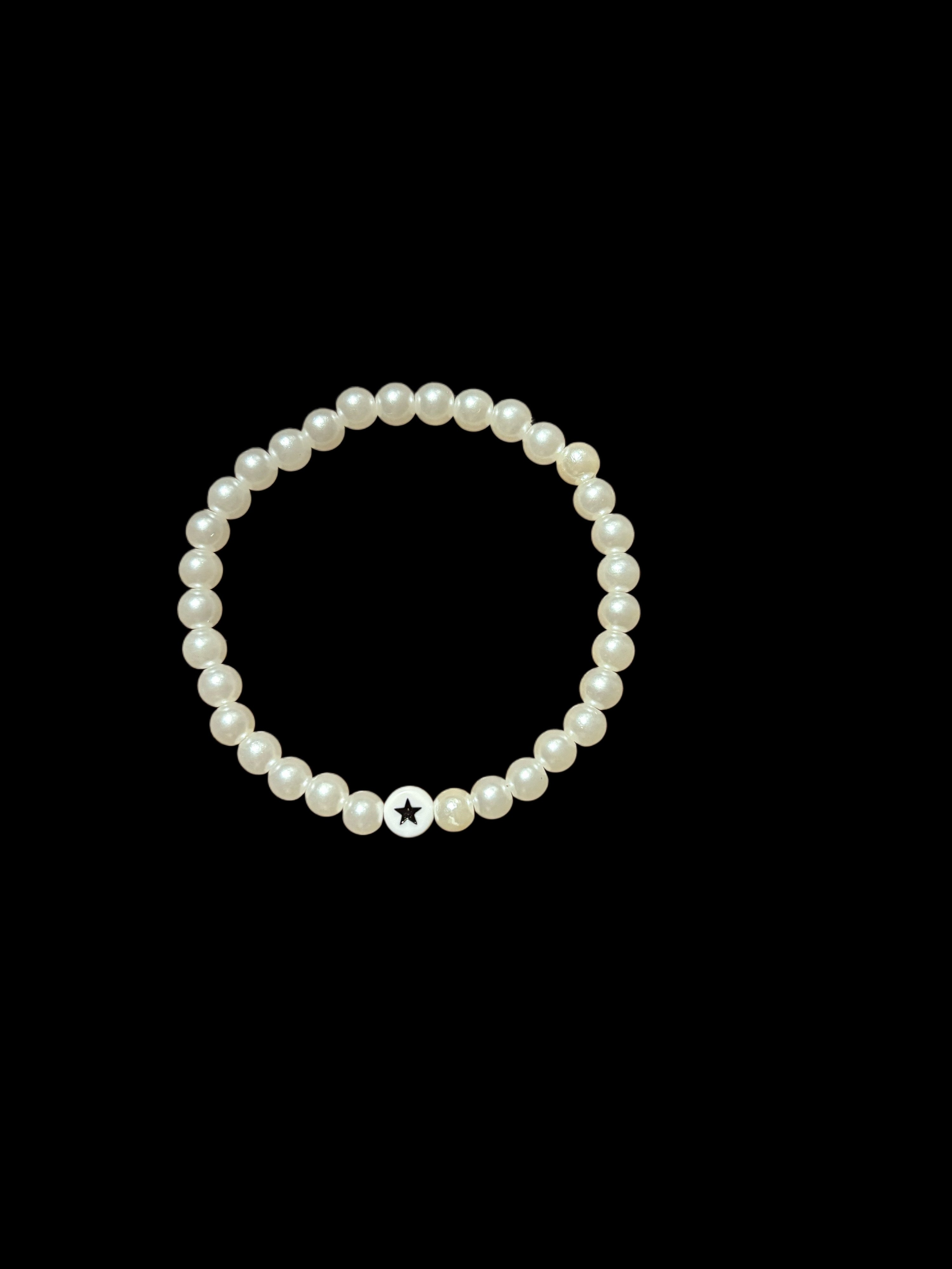 Simple Star - Faux Pearl Bracelet